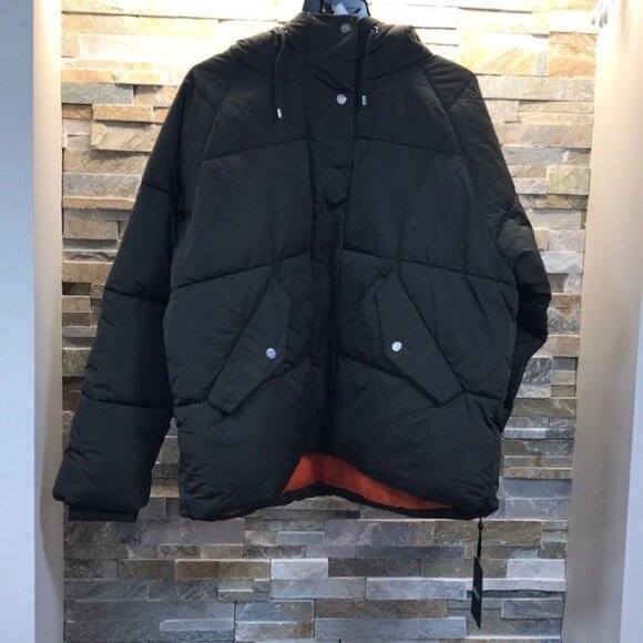 DKNY Quilted Shell Hooded Coat - Picture 4 of 6